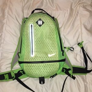 Nike Vapor running backpack with rain cover